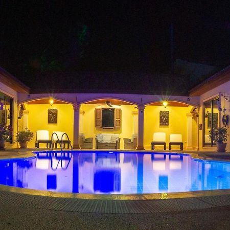 Coconut Paradise Villas Rawai Bagian luar foto
