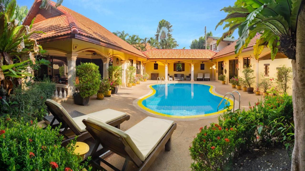 Coconut Paradise Villas Rawai Bagian luar foto