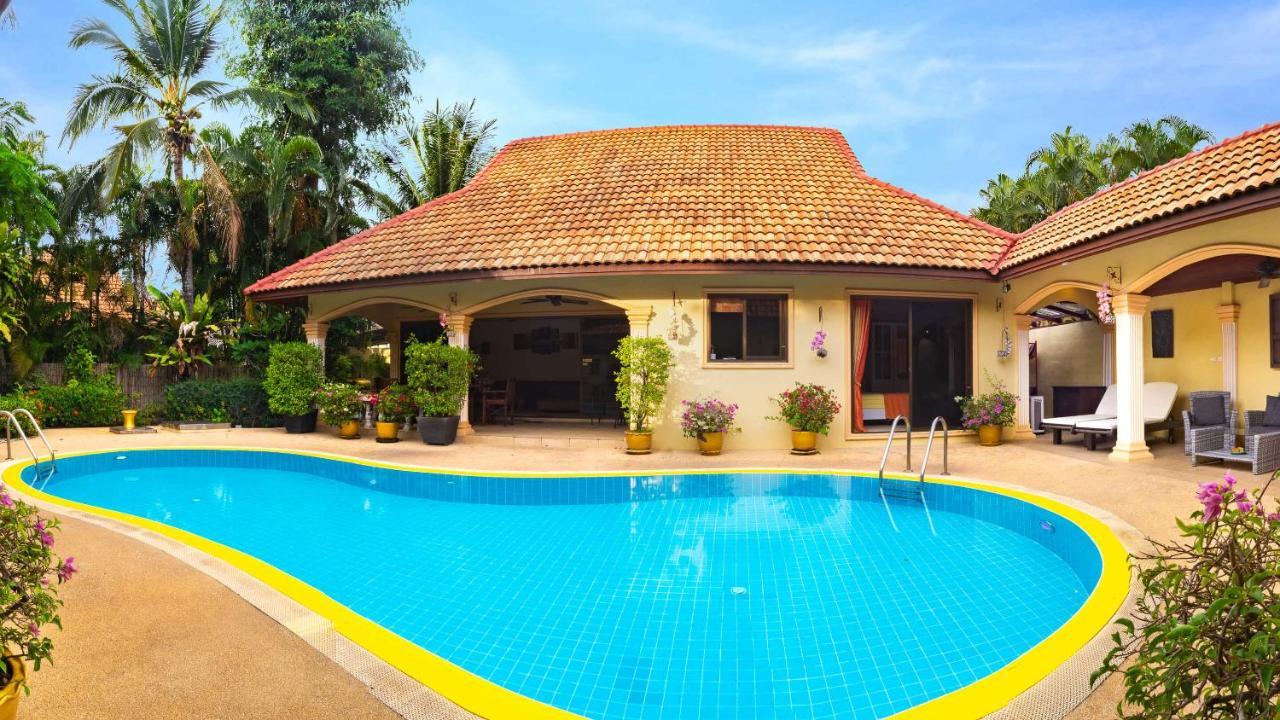 Coconut Paradise Villas Rawai Bagian luar foto